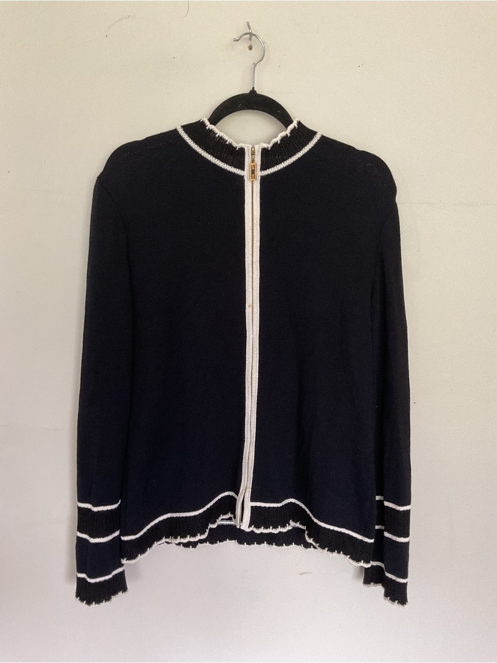 St. John’s sport black full zip knit cardigan jacket, cream, trim medium